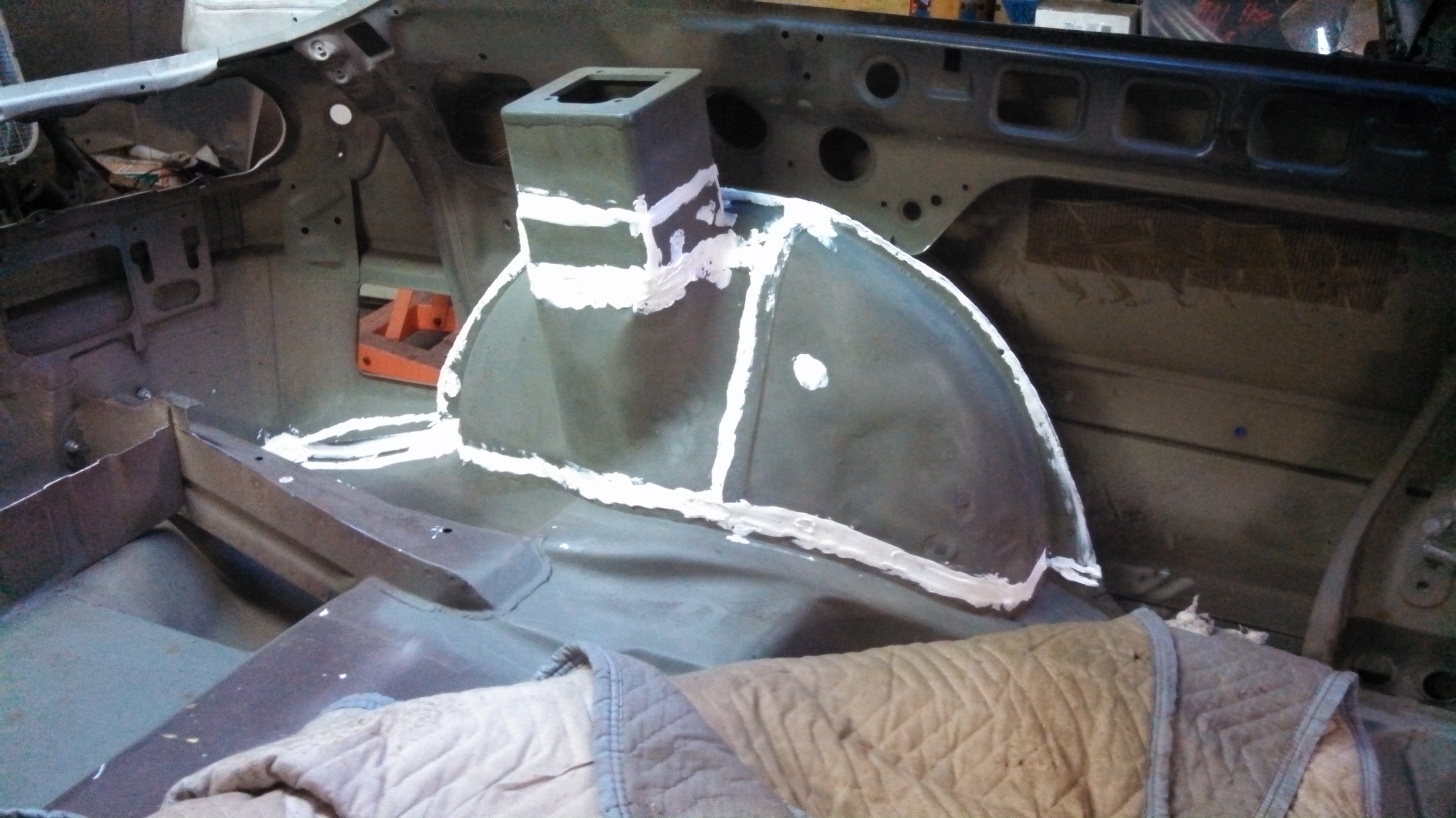 rear inner strut towers sealed.jpg