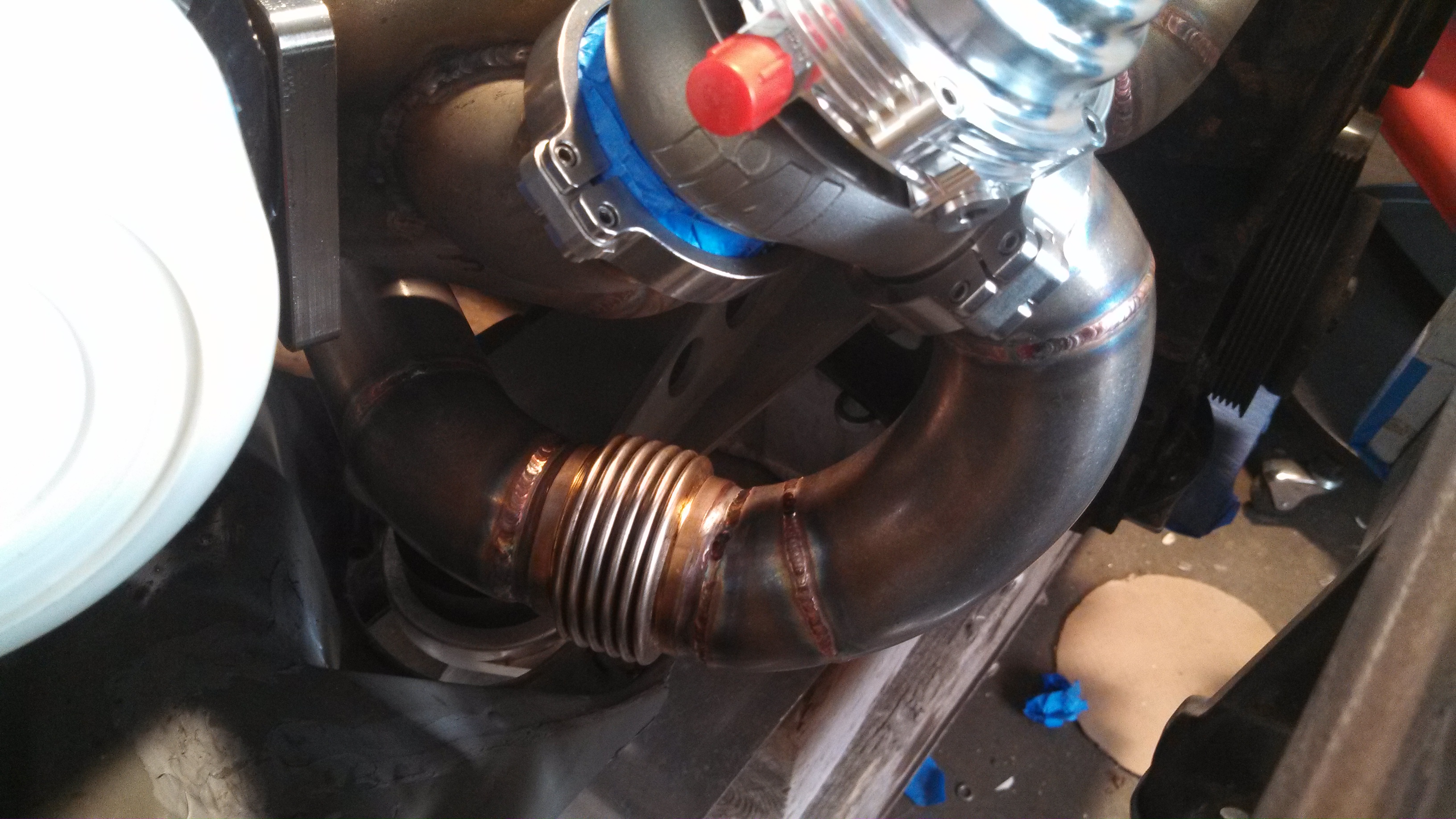 wg outlet front2.jpg