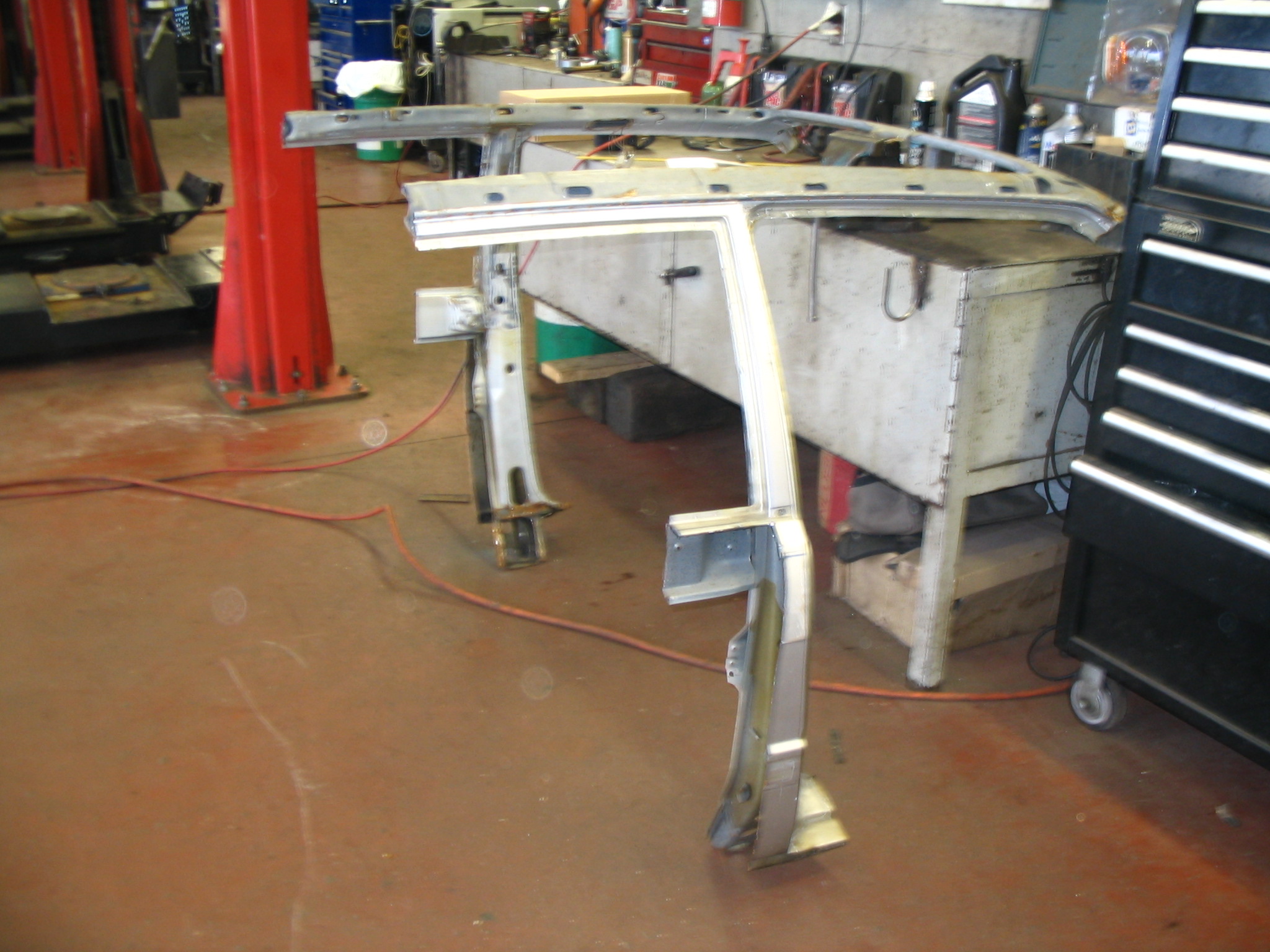 B pillars nearly prepped for fitting. I didn't use any of the front roof structure piece,just the side pillar portions.