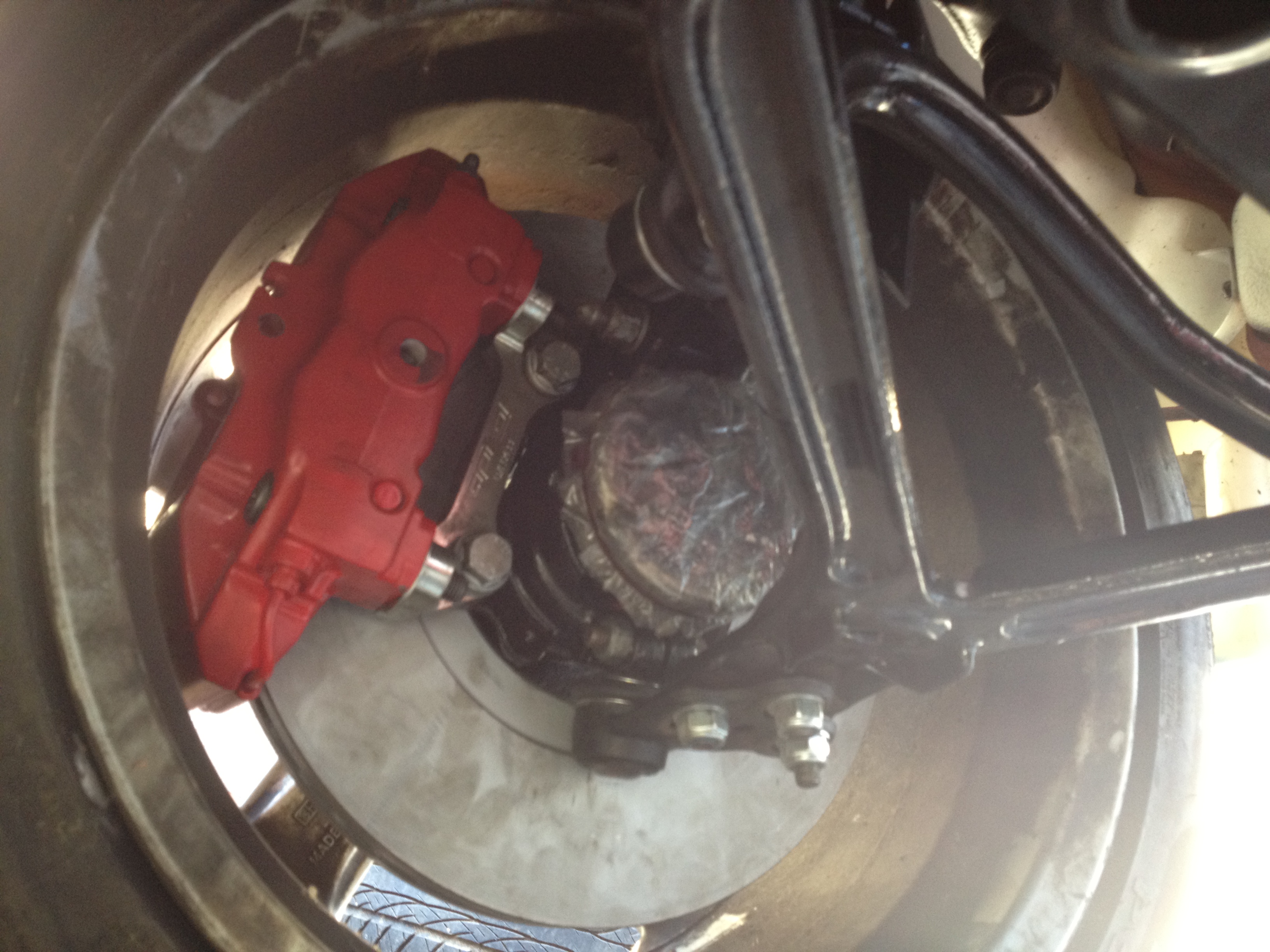 Sebastian's CQ91' front brakes .JPG