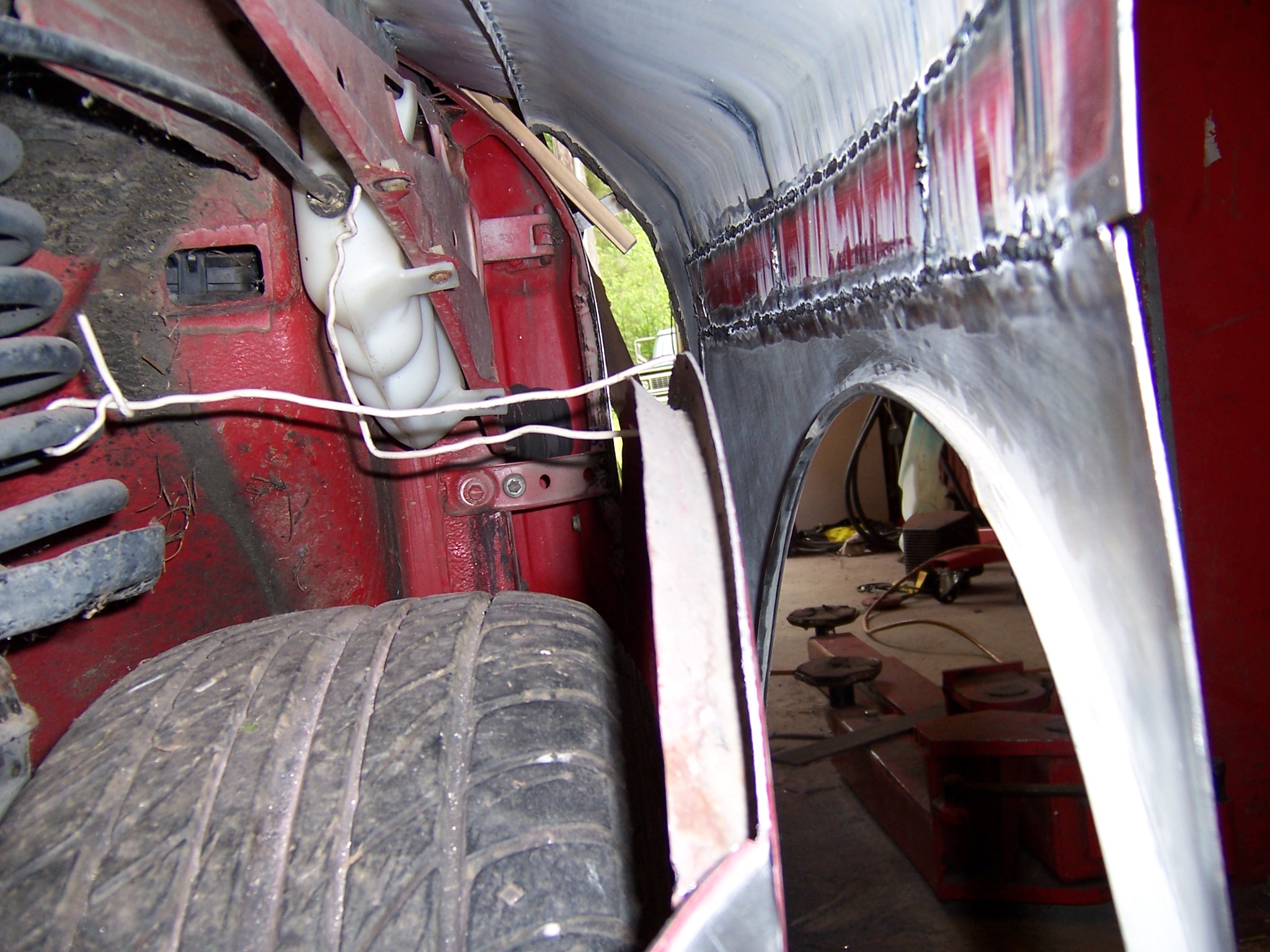 audi wide build 029.jpg