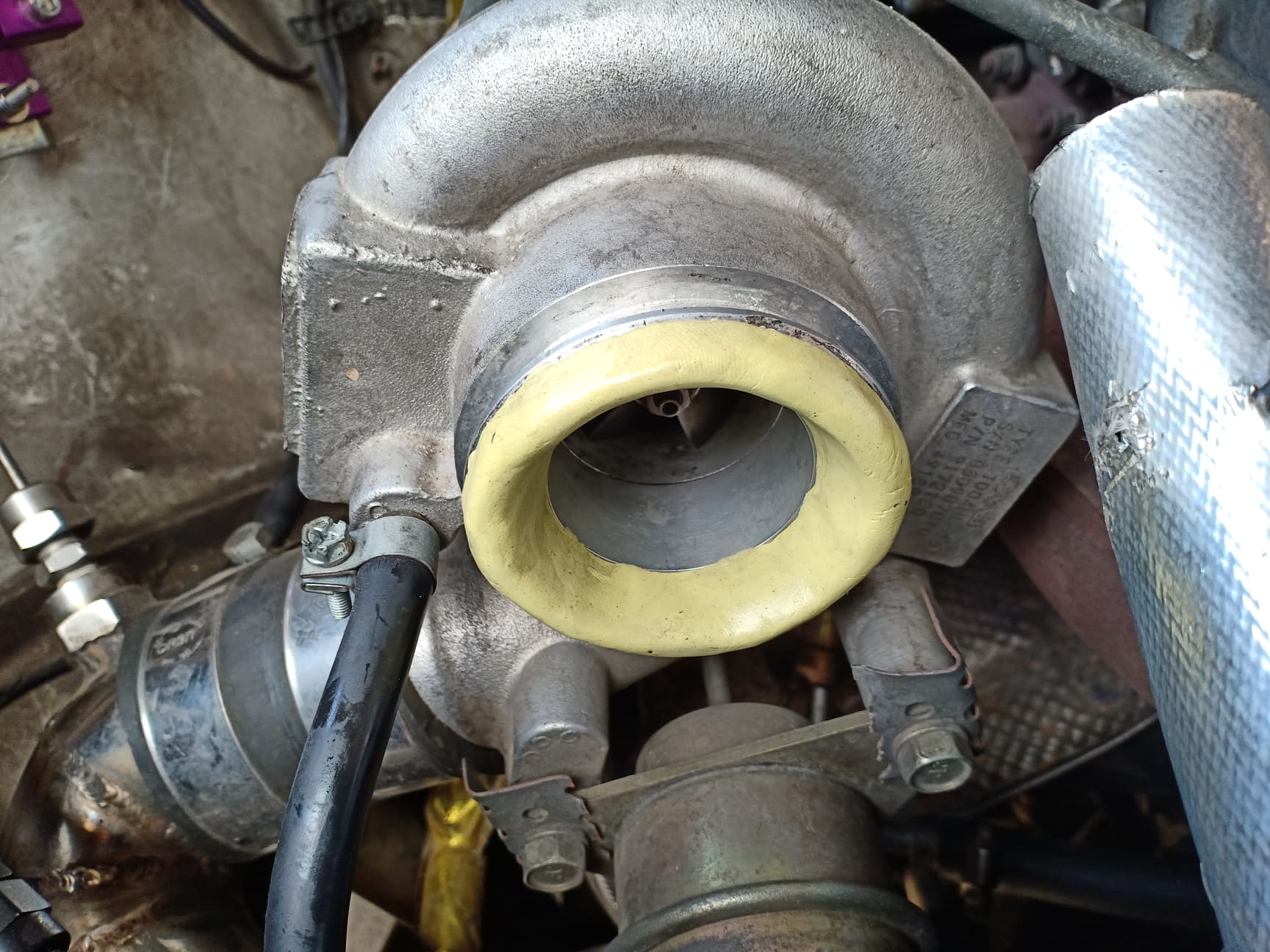 Venturi on turbo intake.jpg