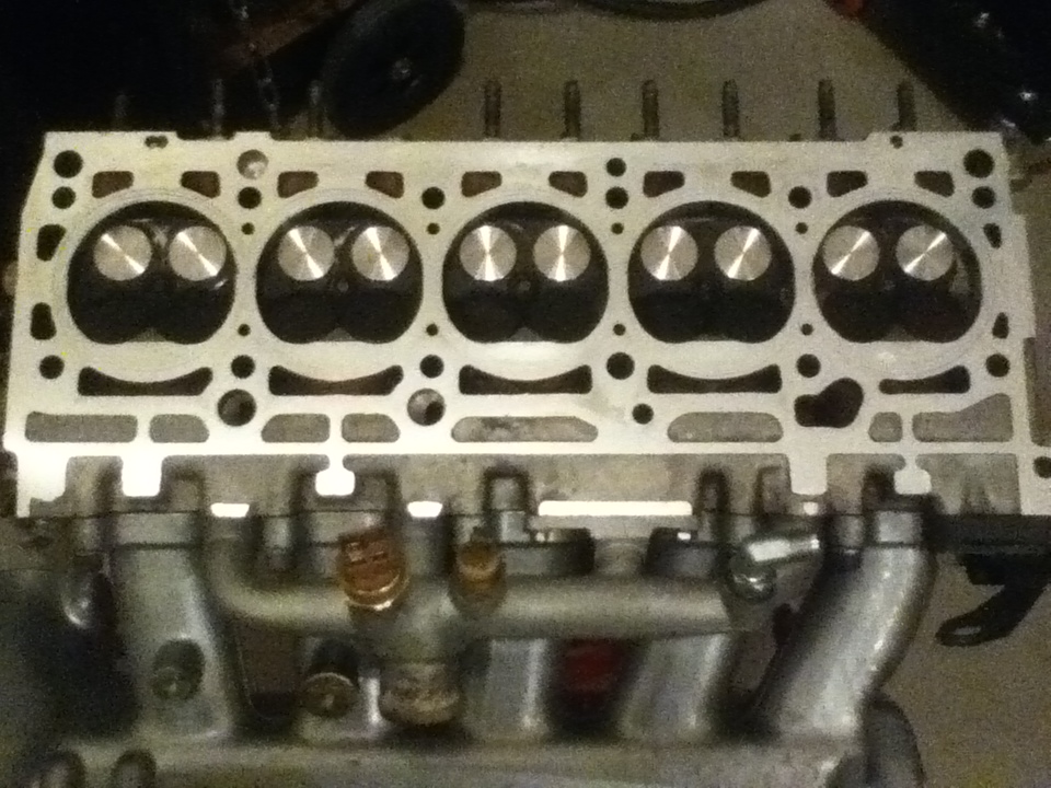 Head cleaned and valves lapped ready for re-entry Sulu